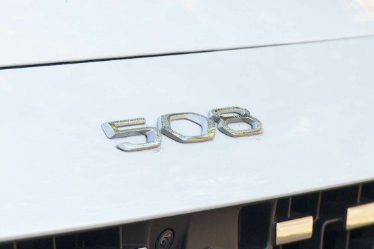 Peugeot 508 Fastback 1.5 BlueHDi 130 GT EAT8